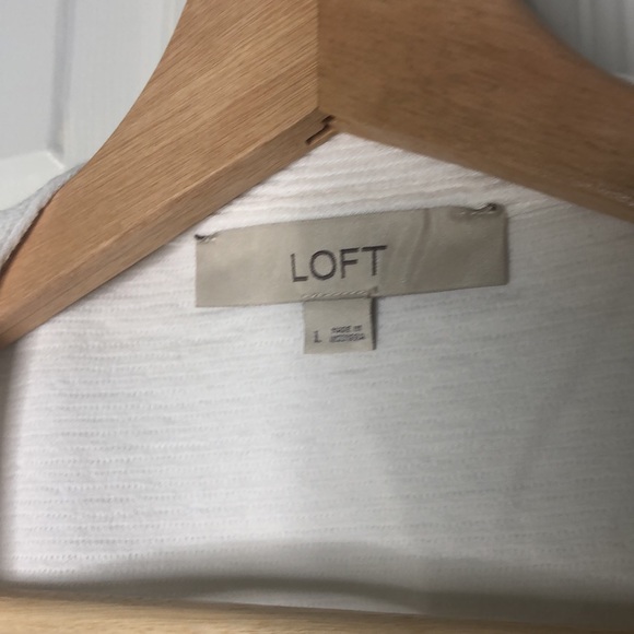 Loft white t-shirt with open back-L - Picture 5 of 5